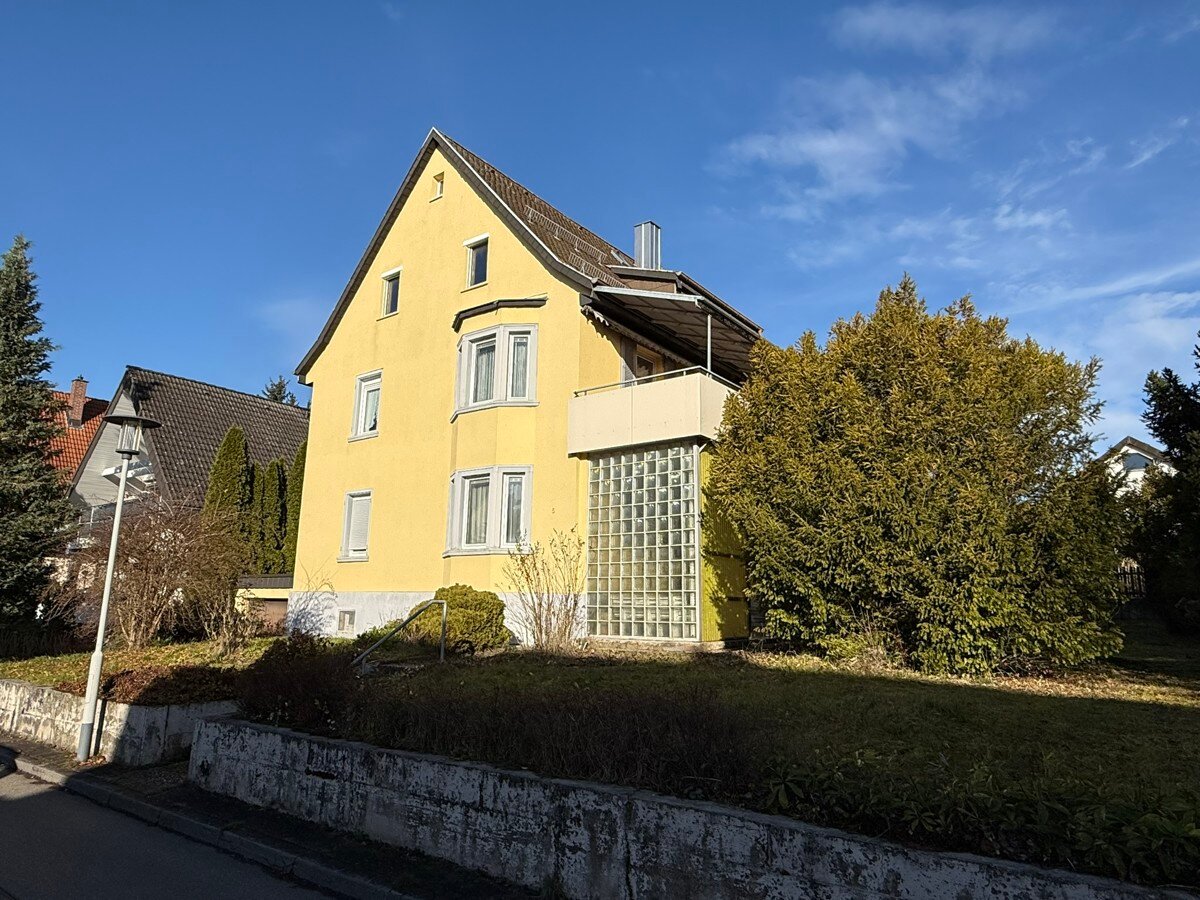 Mehrfamilienhaus zum Kauf 480.000 € 9 Zimmer 250 m²<br/>Wohnfläche 854 m²<br/>Grundstück Rinelen Villingen-Schwenningen 78056