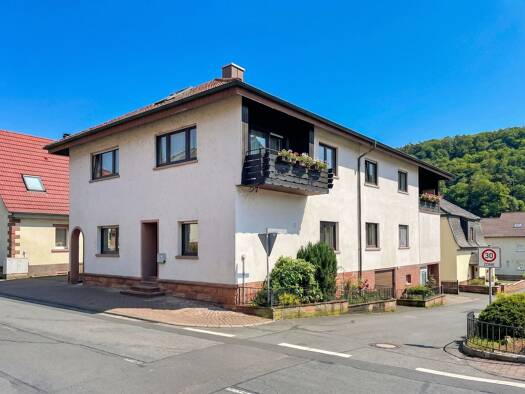 Mehrfamilienhaus zum Kauf 650.000 € 13 Zimmer 370 m² 430 m² Grundstück Fechenbach Collenberg 97903