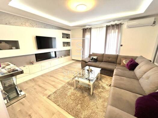 Haus zum Kauf 850.000 € 7 Zimmer 234 m² Cavle Čavle