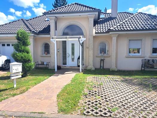 Einfamilienhaus zum Kauf 510.000 € 10 Zimmer 230 m² 725 m² Grundstück Püttlingen Püttlingen 66346