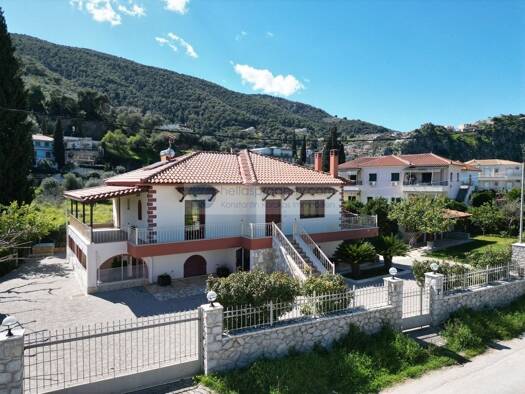 Einfamilienhaus zum Kauf 340.000 € 7 Zimmer 200 m² 815 m² Grundstück Nea Epidavros 21054