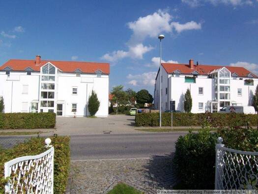 Wohnung zur Miete 465 € 2 Zimmer 55,2 m² frei ab sofort Am Wüsteberg 21 Kesselsdorf 01723