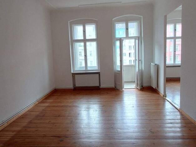Wohnung zum Kauf 549.500 € 4 Zimmer 124,8 m² Geschoss 2/5 Petersburger Straße 39 Friedrichshain Berlin 10249