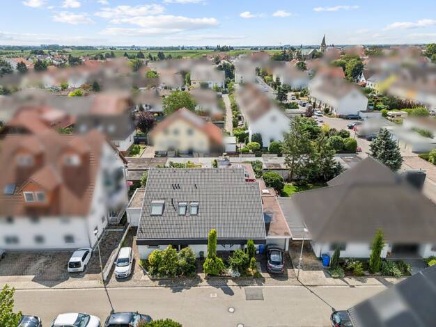 Einfamilienhaus zum Kauf 690.000 € 8 Zimmer 234,3 m² 485 m² Grundstück Ellerstadt 67158