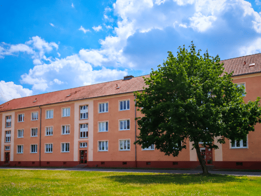Wohnung zur Miete 264 € 2 Zimmer 52,7 m² 3. Geschoss frei ab sofort Kurze Straße 1 c Hoyerswerda Hoyerswerda 02977