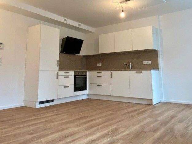 Studio zur Miete 634 € 2 Zimmer 49,5 m² 1. Geschoss frei ab 01.05.2026 Tribseer Stralsund 18437