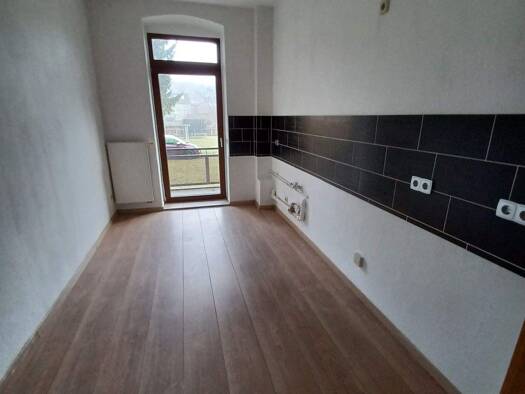 Wohnung zur Miete 520 € 4 Zimmer 91 m² frei ab sofort Walter-Rathenau-Str.  38 Pölbitz Zwickau 08058