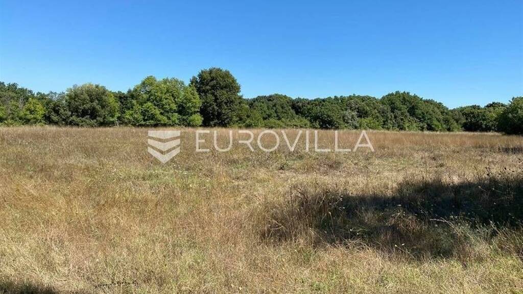 Land-/Forstwirtschaft zum Kauf 89.000 € Liznjan Liznjan 52203