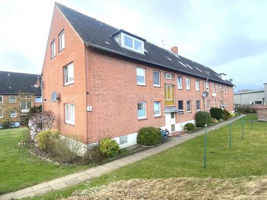 Wohnung zur Miete 410 € 3 Zimmer 42 m² 2. Geschoss Ahrensbök 23623