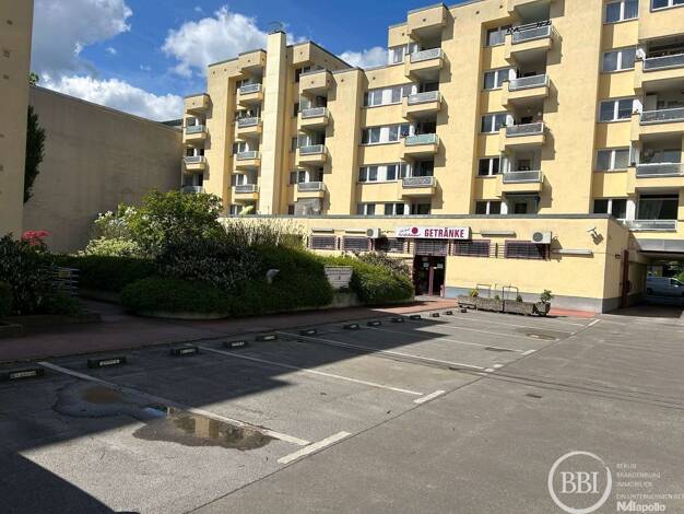 Laden zum Kauf 246 m² Verkaufsfläche Schöneberg Berlin 10827