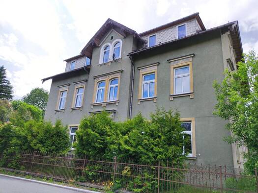 Mehrfamilienhaus zum Kauf 99.000 € 13 Zimmer 315 m² 1.040 m² Grundstück frei ab sofort Bärenstein Bärenstein 09471