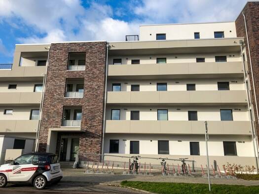 Wohnung zur Miete 1.054 € 3 Zimmer 82,3 m² 1. Geschoss frei ab 01.10.2026 Ilmenaugarten 81 Kaltenmoor Lüneburg 21337