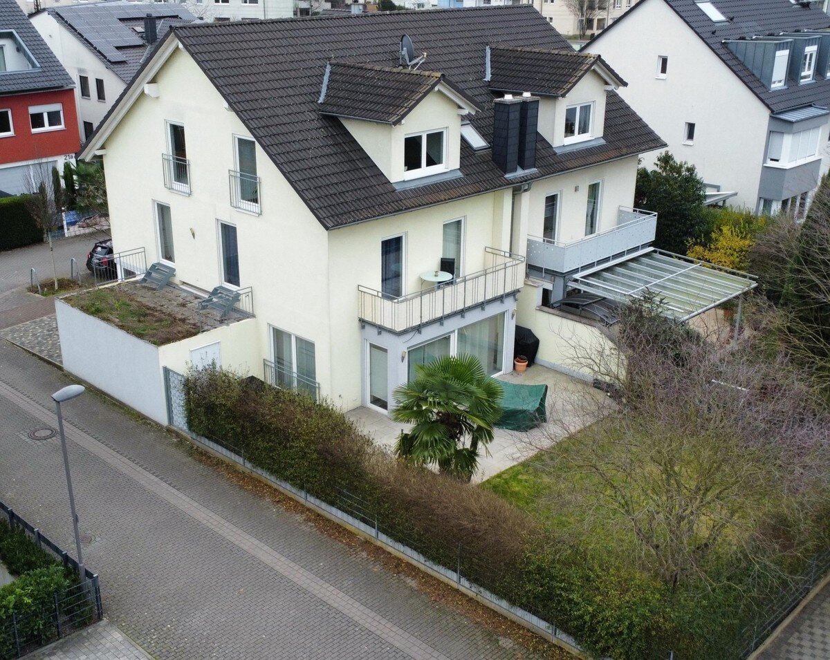 Doppelhaushälfte zum Kauf 870.000 € 6 Zimmer 216,5 m²<br/>Wohnfläche 315 m²<br/>Grundstück 01.03.2025<br/>Verfügbarkeit Oftersheim 68723