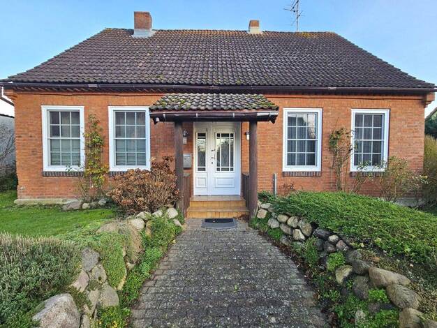 Einfamilienhaus zum Kauf 199.000 € 4 Zimmer 108 m² 1.105 m² Grundstück Gudow 23899