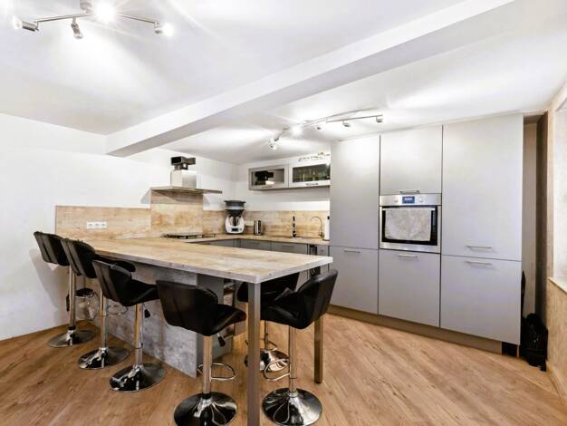 Einfamilienhaus zum Kauf 225.000 € 5 Zimmer 140 m² 470 m² Grundstück Niederbiel Solms 35606