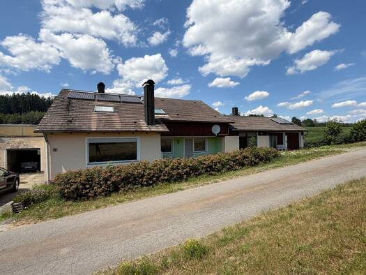 Mehrfamilienhaus zum Kauf 329.000 € 10 Zimmer 275 m² 1.394 m² Grundstück Antelsdorf Oberviechtach 92526