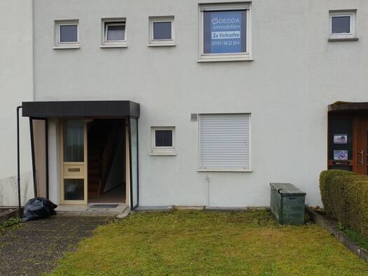 Reihenmittelhaus zum Kauf 399.000 € 5 Zimmer 138,6 m² 231 m² Grundstück Heilbronn-Klingenberg 74081