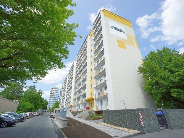 Wohnung zur Miete 391 € 3 Zimmer 67 m² 1. Geschoss Tischendorfstraße 2 Stadtmitte Plauen 08523