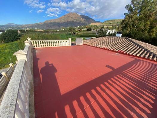 Villa zum Kauf 515.000 € 4 Zimmer 176 m² 1.450 m² Grundstück Estepona 29680