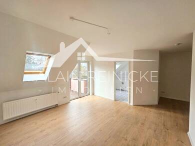 Wohnung zum Kauf 79.000 € 3 Zimmer 60 m² Dachgeschoss, 3. Geschoss Lichtenstein Lichtenstein/Sachsen 09350