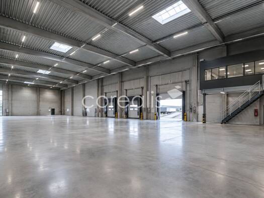 Lagerhalle zur Miete 4.227 m² Lagerfläche teilbar ab 2.523 m² Fischeln Fischeln 47807