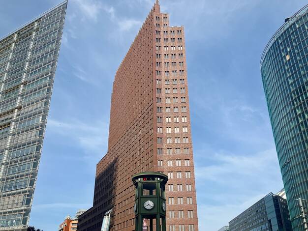 Bürofläche zur Miete provisionsfrei 1.689 € 50 m² Bürofläche teilbar von 10 m² bis 50 m² Potsdamer Platz 1, 7.Etage Kreuzberg Berlin 10785