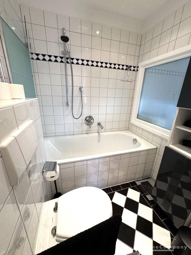 Property thumbnail 10