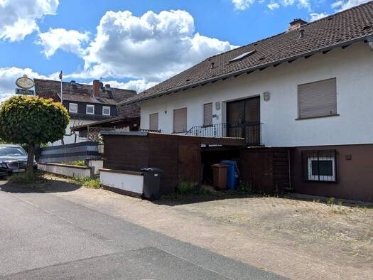 Haus zum Kauf 260.000 € 6 Zimmer 211 m² 672 m² Grundstück frei ab sofort Weyer Villmar 65606