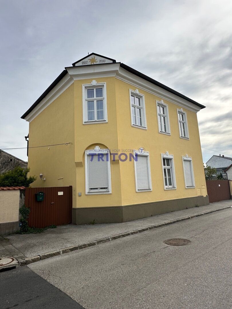 Herrenhaus zum Kauf 399.000 € 6 Zimmer 149 m²<br/>Wohnfläche 321 m²<br/>Grundstück Neufeld an der Leitha 2491