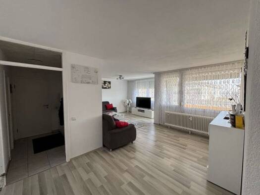 Wohnung zur Miete 1.300 € 4 Zimmer 98 m² Geschoss 2/3 frei ab 01.07.2026 Rottenburg Rottenburg am Neckar 72108