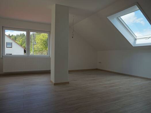 Wohnung zur Miete 600 € 3 Zimmer 68 m² 2. UG frei ab 01.09.2026 Lebenhan Bad Neustadt an der Saale 97616