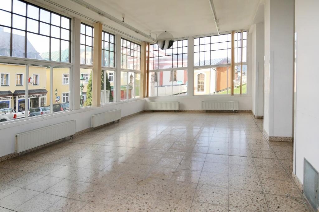 Laden zur Miete 250 € 195,6 m²<br/>Verkaufsfläche Mariazell 8630