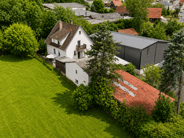 Mehrfamilienhaus zum Kauf 239.000 € 6 Zimmer 168 m² 597 m² Grundstück Steinau Steinau an der Straße 36396