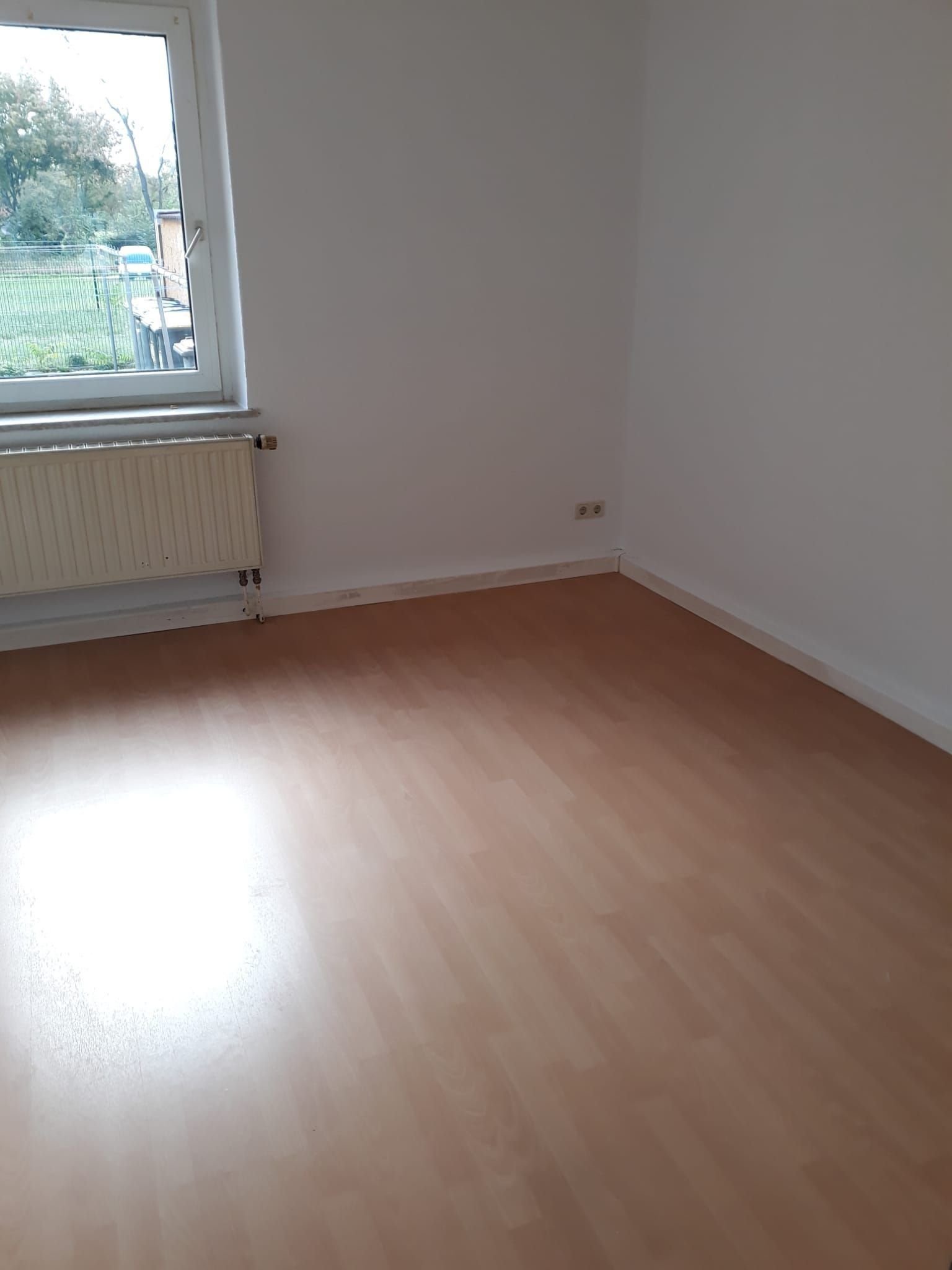 Wohnung zur Miete 200 € 1 Zimmer 35 m²<br/>Wohnfläche EG<br/>Geschoss ab sofort<br/>Verfügbarkeit Freiligrathstraße 13 Merseburg Merseburg 06217