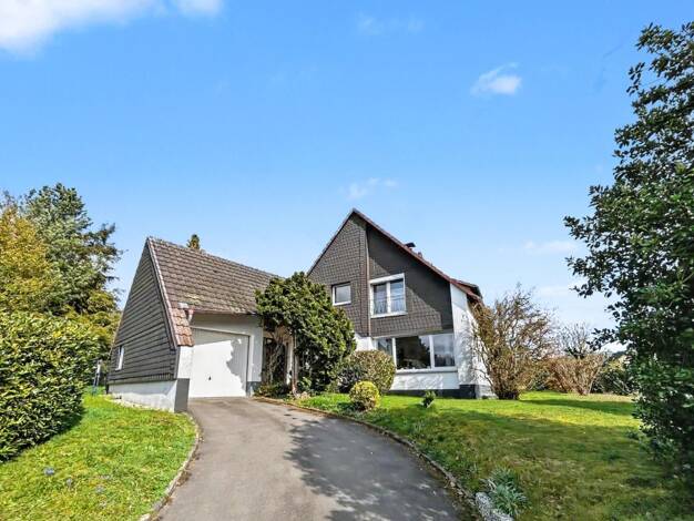 Einfamilienhaus zum Kauf 379.000 € 5 Zimmer 120 m² 910 m² Grundstück Bielstein Wiehl 51674