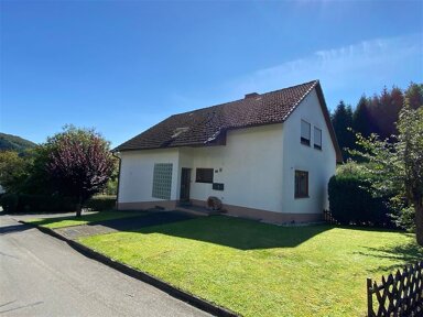 Mehrfamilienhaus zum Kauf 299.000 € 9 Zimmer 255 m² 884 m² Grundstück Oedingen Lennestadt 57368