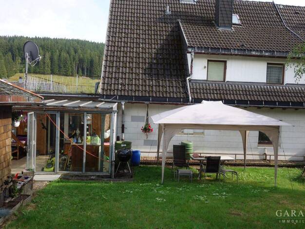 Mehrfamilienhaus zum Kauf 199.000 € 8 Zimmer 192 m² 539 m² Grundstück Stadtgebiet Furtwangen im Schwarzwald 78120