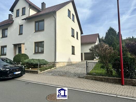 Doppelhaushälfte zum Kauf 95.000 € 130 m² 415 m² Grundstück Asbach Schmalkalden 98574