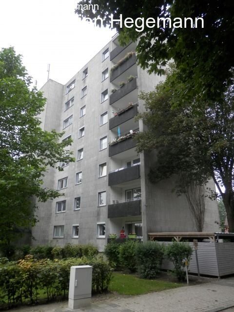 Wohnung zur Miete 550 € 2 Zimmer 63 m²<br/>Wohnfläche 1.<br/>Geschoss 01.01.2025<br/>Verfügbarkeit Herrentor Emden 26725