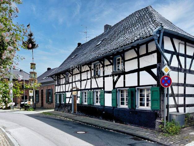 Einfamilienhaus zum Kauf 129.000 € 11 Zimmer 347 m² 477 m² Grundstück Schaan Jüchen / Schaan 41363