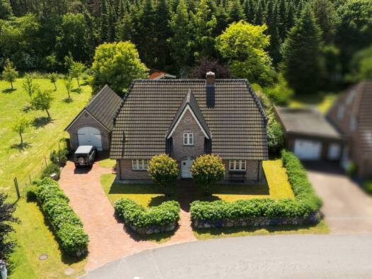 Einfamilienhaus zum Kauf 550.000 € 6 Zimmer 167 m² 1.011 m² Grundstück Süderlügum 25923