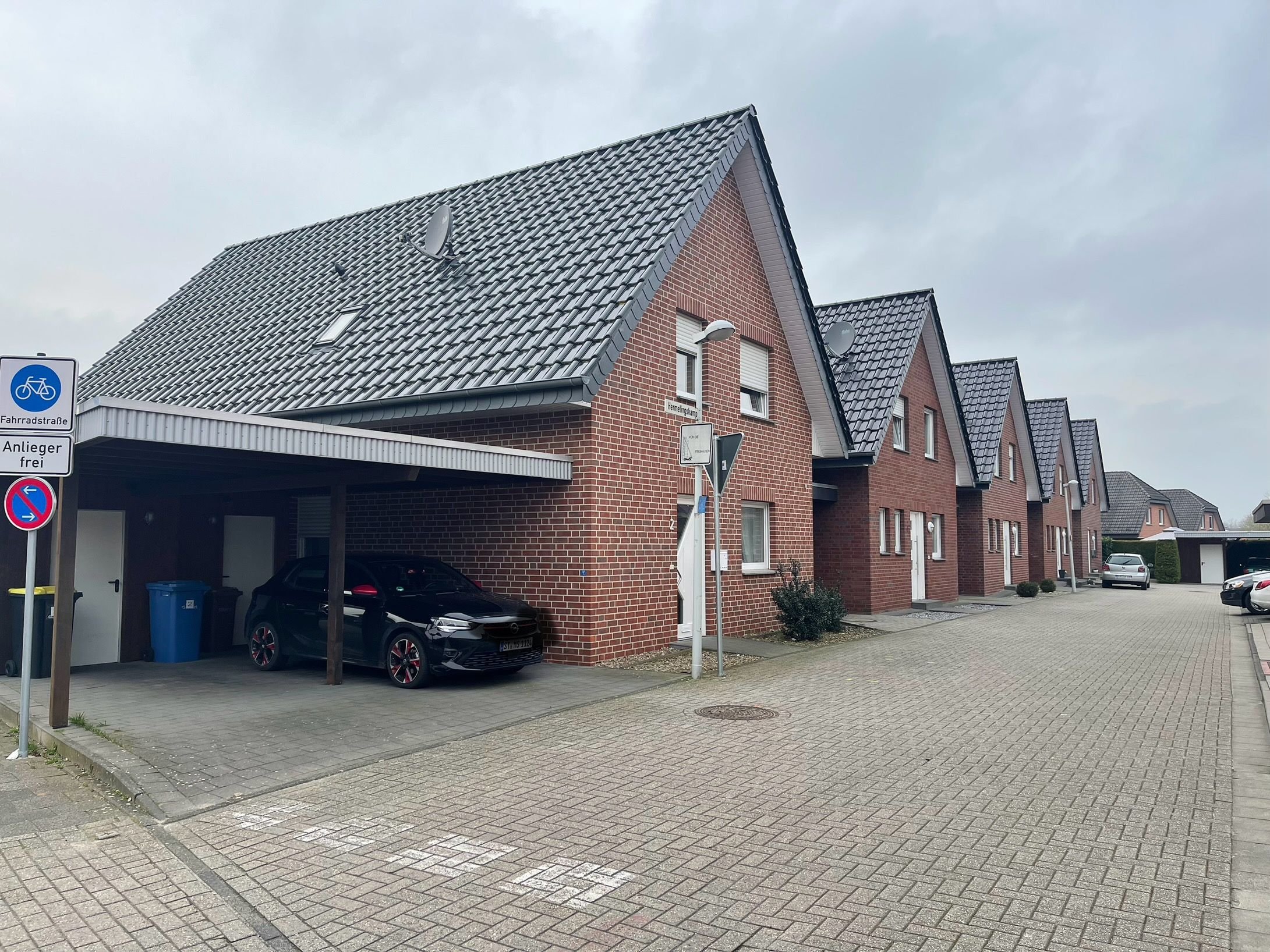 Mehrfamilienhaus zum Kauf als Kapitalanlage geeignet 399.000 € 4 Zimmer 128 m²<br/>Wohnfläche 262 m²<br/>Grundstück Emsdetten 48282