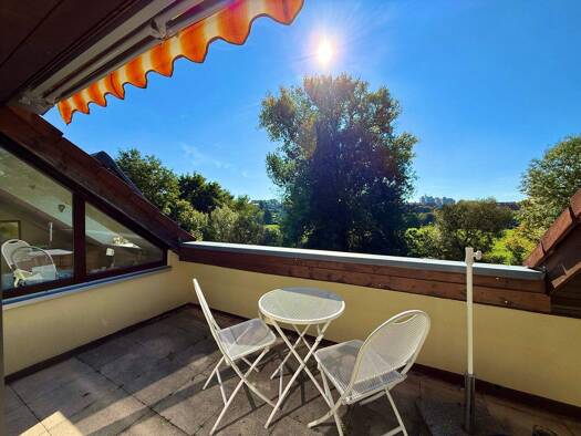 Wohnung zum Kauf 295.000 € 3 Zimmer 80 m² Zirndorf 90513