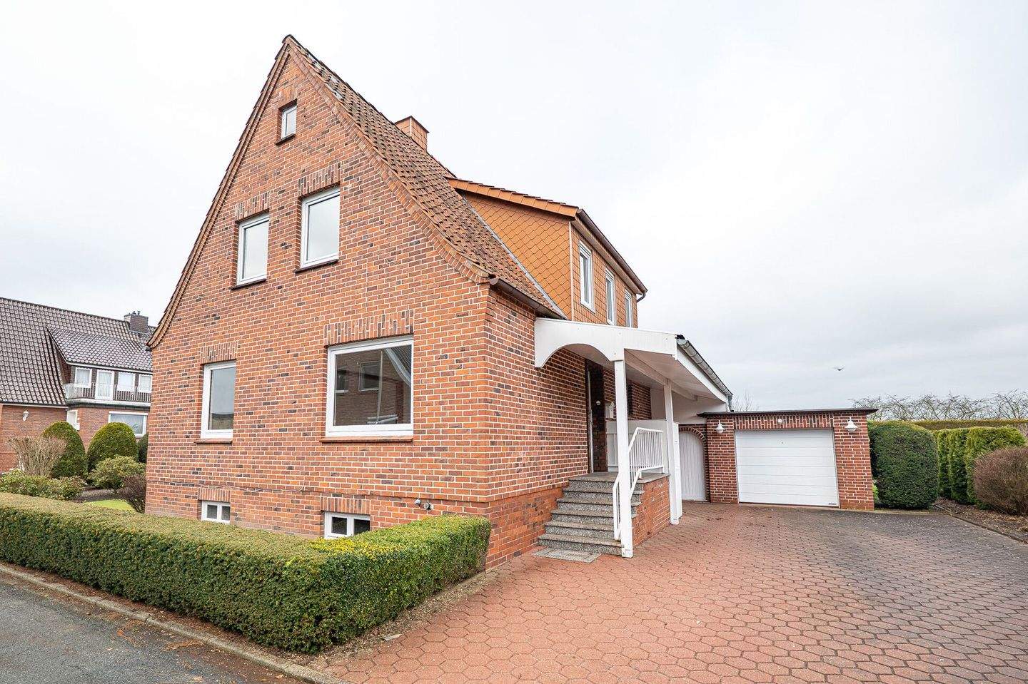 Immobilie in Drochtersen - Ruhiges Zuhause mit viel Raum, Privatsphäre und Gestaltungspotenzial - Bild 0