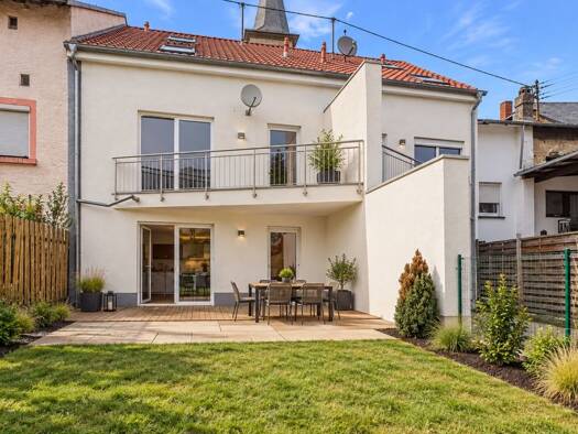 Reihenmittelhaus zum Kauf 345.000 € 4 Zimmer 159 m² 160 m² Grundstück Besch Perl 66706