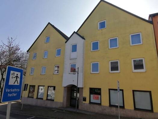 Wohnung zur Miete 900 € 2,5 Zimmer 109 m² Altfraunhofen 84169