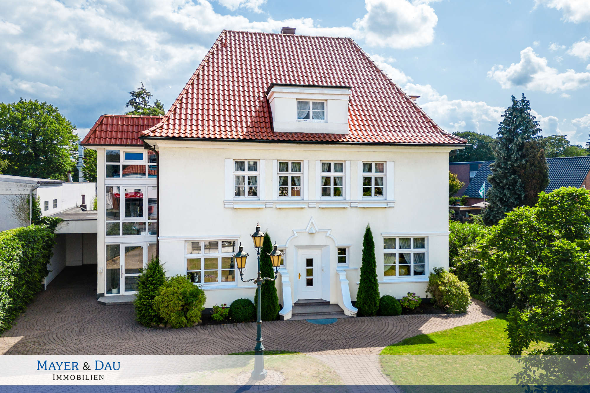 Haus zum Kauf 679.000 € 10 Zimmer 300 m²<br/>Wohnfläche 785 m²<br/>Grundstück Deichhorst - Bezirk 9 Delmenhorst 27753