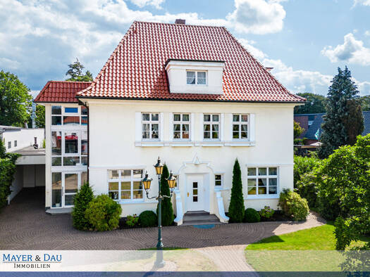 Haus zum Kauf 679.000 € 10 Zimmer 300 m² 785 m² Grundstück Deichhorst Delmenhorst 27753