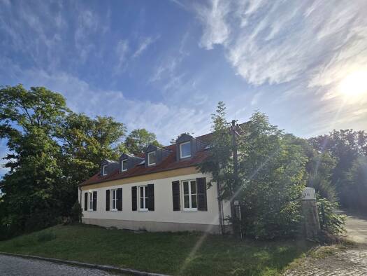 Einfamilienhaus zum Kauf 210.000 € 8 Zimmer 220 m² 656 m² Grundstück Am Oberschloss 15 Kranichfeld Kranichfeld 99448