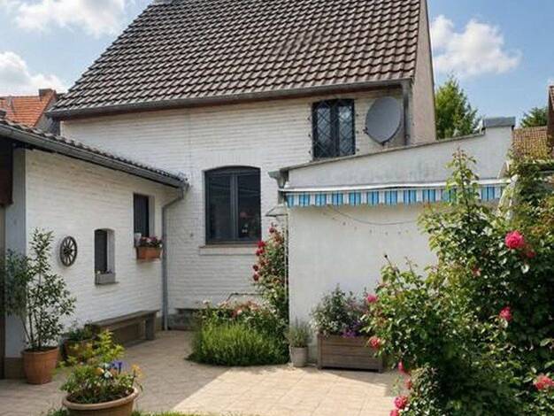 Einfamilienhaus zum Kauf provisionsfrei 399.000 € 4 Zimmer 100 m² 300 m² Grundstück Alt-Hürth Hürth 50354